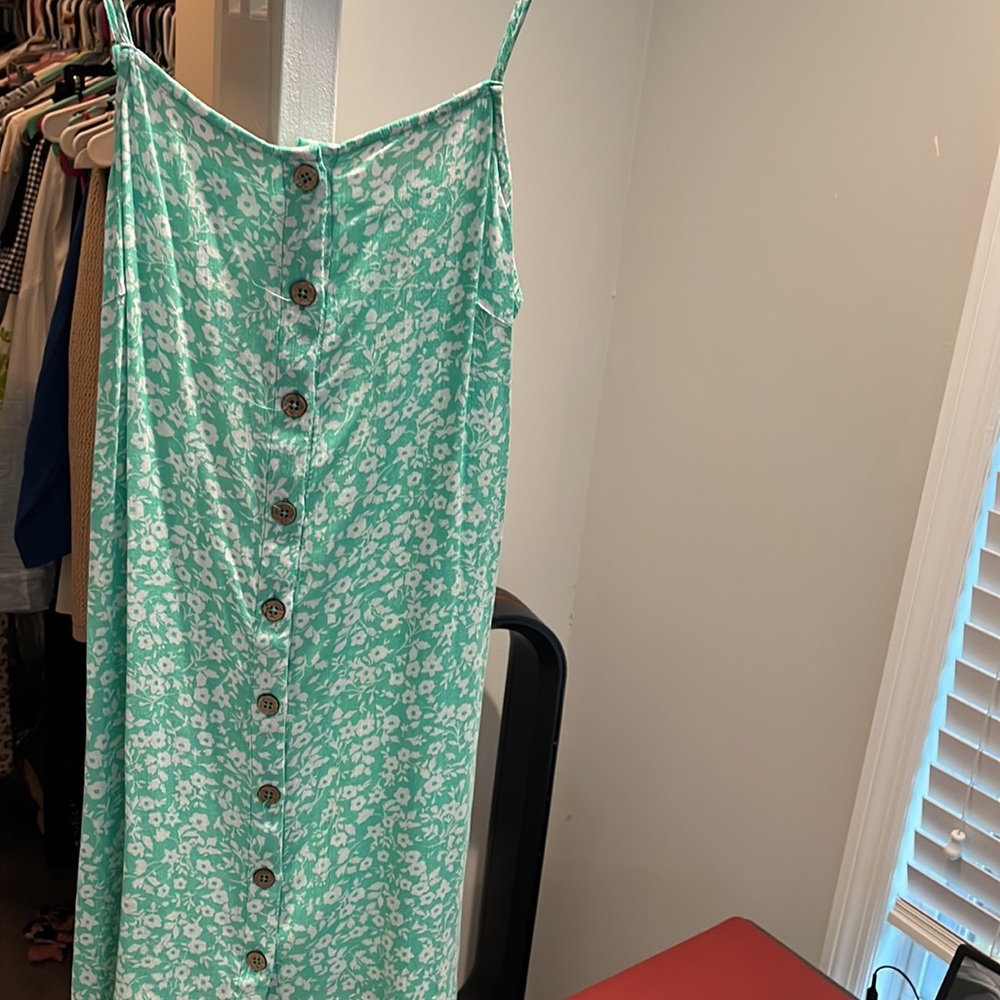 Billabong sundress size medium